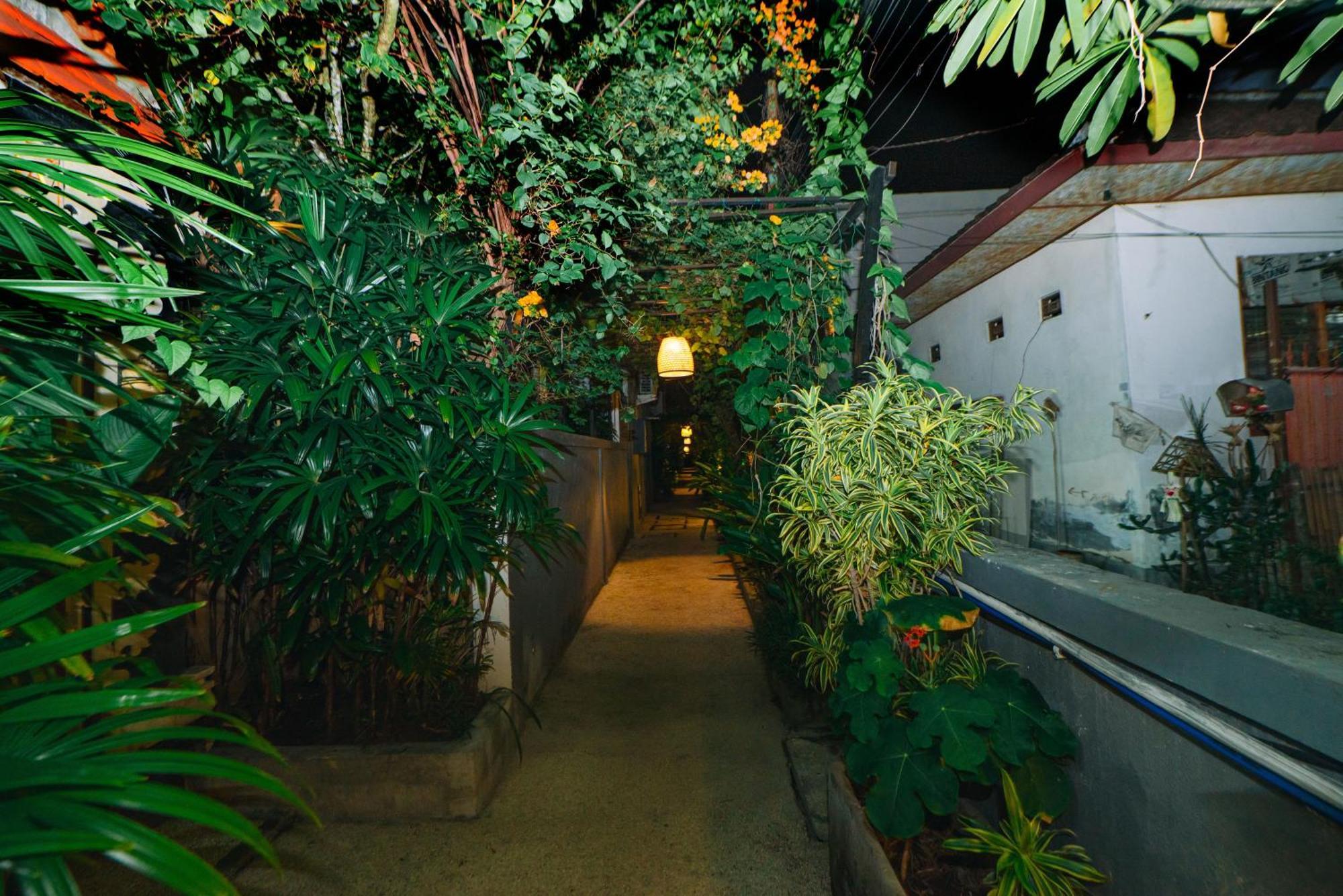 Leona Seminyak (Bali)
