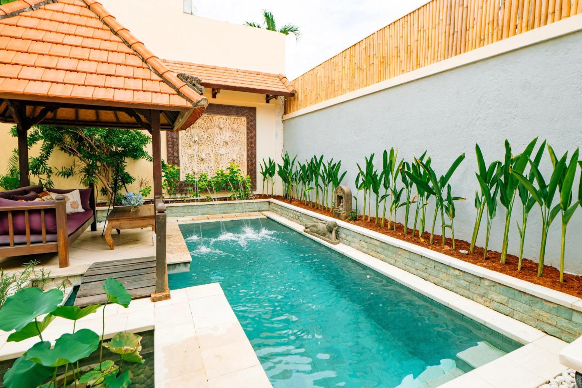 Leona Villa